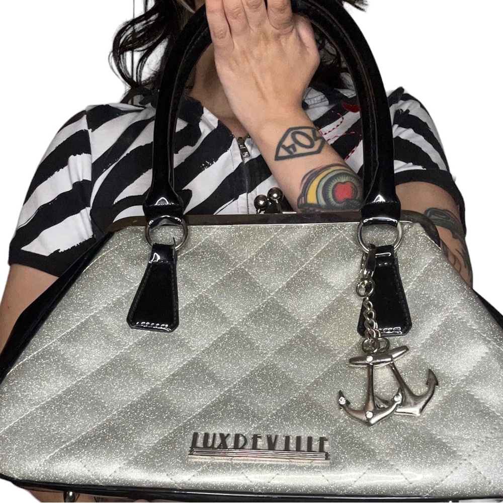 luxdeville purse